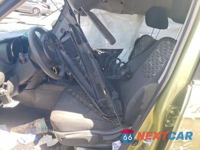 Zdjęcie 7 z 13 samochodu: 2011 KIA SOUL + VIN:KNDJT2A23B7335657 - miniatura