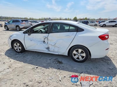 Drugie zdjęcie samochodu z przodu: 2017 CHEVROLET CRUZE LS VIN:1G1BC5SM1H7224936 - miniatura