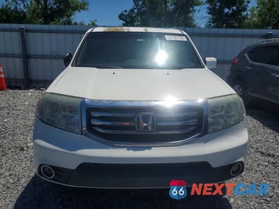 Piąte zdjęcie samochodu w środku: 2013 HONDA PILOT EX VIN:5FNYF3H40DB016457 - miniatura