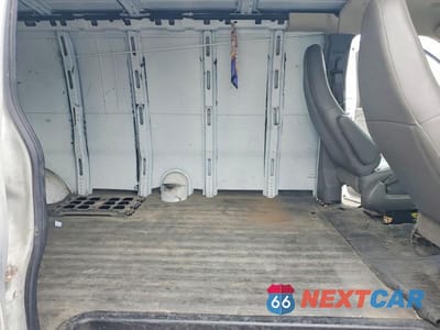 Zdjęcie 11 z 13 samochodu: 2018 CHEV EXPRESS G2500 VIN:1GCWGBFP6J1253924 - miniatura