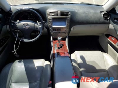 Zdjęcie 8 z 12 samochodu: 2007 LEXUS IS 250 VIN:JTHBK262175027291 - miniatura