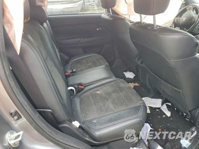 Zdjęcie 11 z 13 samochodu: 2019 MITSUBISHI OUTLANDER SE VIN:JA4AD3A34KZ025107 - miniatura