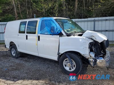 Czwarte zdjęcie samochodu z boku: 2025 CHEV EXPRESS G2500 VIN:1GCWGAFP3S1202053 - miniatura