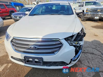 Piąte zdjęcie samochodu w środku: 2013 FORD TAURUS SEL VIN:1FAHP2E83DG107605 - miniatura