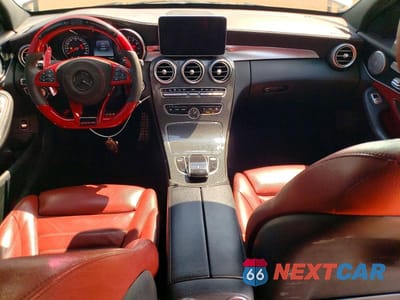 Zdjęcie 8 z 12 samochodu: 2017 MERCEDES-BENZ C 300 VIN:55SWF4JB1HU195540 - miniatura