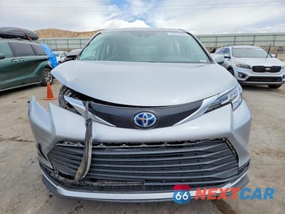 Piąte zdjęcie samochodu w środku: 2021 TOYOTA SIENNA LE VIN:5TDKSKFC1MS003735 - miniatura