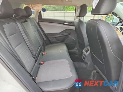 Zdjęcie 11 z 14 samochodu: 2022 VOLKSWAGEN TAOS SE VIN:3VVTX7B21NM068099 - miniatura