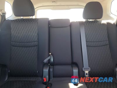 Zdjęcie 10 z 13 samochodu: 2017 NISSAN ROGUE SV VIN:5N1AT2MV9HC778638 - miniatura