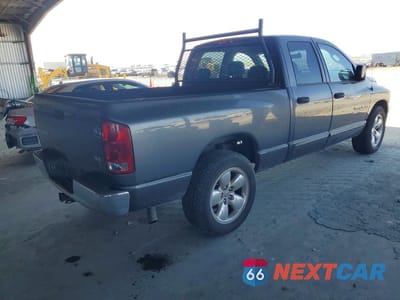 Trzecie zdjęcie samochodu z tyłu: 2004 DODGE RAM 1500 ST VIN:1D7HA18D54S601448 - miniatura