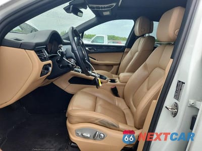 Zdjęcie 7 z 13 samochodu: 2022 PORSCHE MACAN VIN:WP1AA2A54NLB02641 - miniatura
