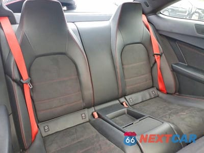 Zdjęcie 10 z 12 samochodu: 2014 MERCEDES-BENZ C 250 VIN:WDDGJ4HB9EG190264 - miniatura