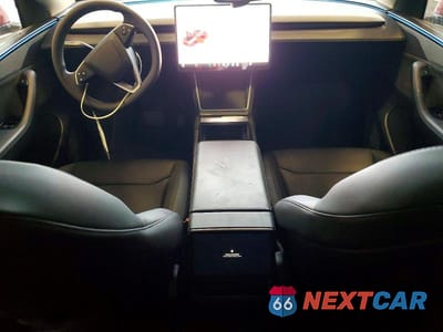 Zdjęcie 8 z 13 samochodu: 2026 TESLA MODEL Y VIN:7SAYGDED2TA611509 - miniatura