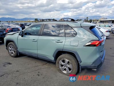Drugie zdjęcie samochodu z przodu: 2023 TOYOTA RAV4 XLE VIN:2T3W1RFV7PW270394 - miniatura