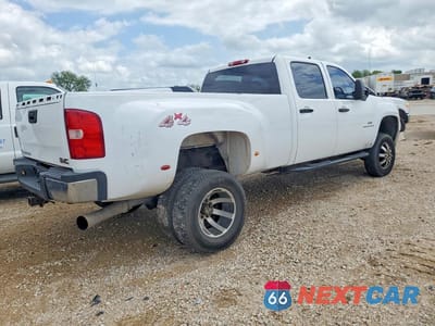 Trzecie zdjęcie samochodu z tyłu: 2008 GMC SIERRA C1500 HEAVY DUTY VIN:1GTJK33618F201320 - miniatura