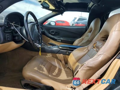 Zdjęcie 7 z 13 samochodu: 2000 CHEVROLET CORVETTE VIN:1G1YY22G3Y5128595 - miniatura