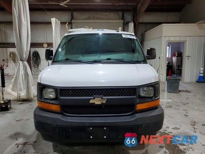 Piąte zdjęcie samochodu w środku: 2017 CHEVROLET EXPRESS G2500 VIN:1GCWGAFF0H1326975 - miniatura