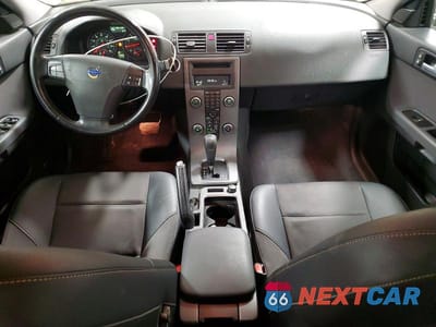 Zdjęcie 8 z 12 samochodu: 2008 VOLVO S40 2.4I VIN:YV1MS382782396201 - miniatura