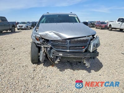 Piąte zdjęcie samochodu w środku: 2020 DODGE JOURNEY SE VIN:3C4PDCAB2LT267281 - miniatura