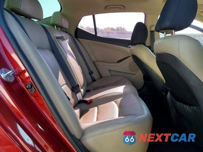 Zdjęcie 10 z 12 samochodu: 2012 KIA OPTIMA EX VIN:5XXGN4A7XCG025283 - miniatura