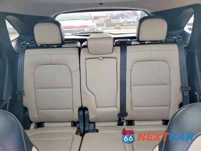 Zdjęcie 10 z 12 samochodu: 2021 FORD ESCAPE SEL VIN:1FMCU9H63MUA61111 - miniatura