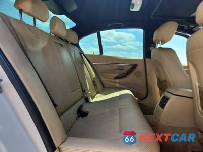 Zdjęcie 10 z 12 samochodu: 2016 BMW 328 VIN:WBA8E9G58GNU29424 - miniatura