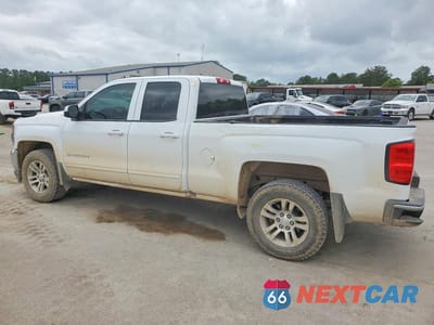 Drugie zdjęcie samochodu z przodu: 2019 CHEVROLET SILVERADO LD K1500 LT VIN:2GCVKPEC2K1169858 - miniatura