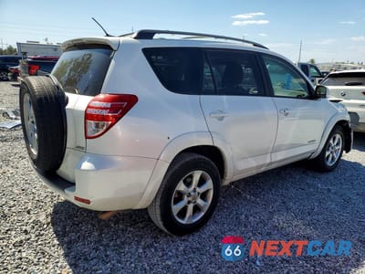 Trzecie zdjęcie samochodu z tyłu: 2011 TOYOTA RAV4 LIMITED VIN:2T3DK4DV2BW045352 - miniatura