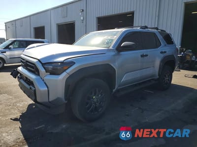 2025 TOYOTA 4RUNNER SR5 JTEVA5BR9S5053017 - główne zdjęcie licytacji z USA - miniatura