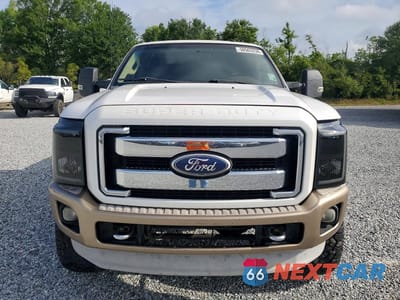 Piąte zdjęcie samochodu w środku: 2011 FORD F250 SUPER DUTY VIN:1FT7W2BT9BEA12976 - miniatura