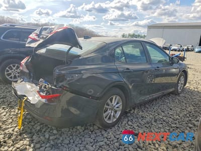 Trzecie zdjęcie samochodu z tyłu: 2025 TOYOTA CAMRY LE VIN:4T1DBADK0SU539934 - miniatura