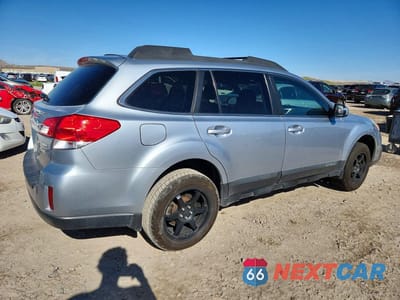 Trzecie zdjęcie samochodu z tyłu: 2013 SUBARU OUTBACK 2.5I PREMIUM VIN:4S4BRBCC4D3324326 - miniatura