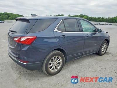 Trzecie zdjęcie samochodu z tyłu: 2018 CHEVROLET EQUINOX LT VIN:3GNAXJEV5JL366154 - miniatura