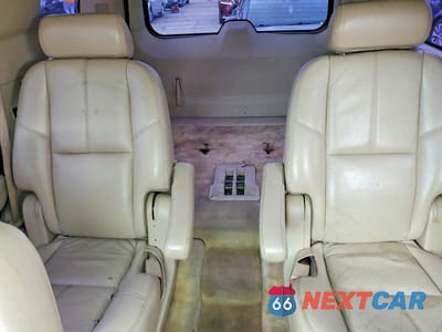 Zdjęcie 10 z 12 samochodu: 2007 CHEVROLET TAHOE C1500 VIN:1GNFC13JX7R163988 - miniatura