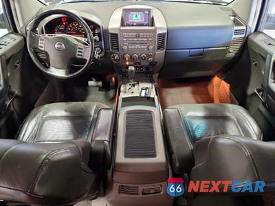 Zdjęcie 8 z 13 samochodu: 2004 NISSAN ARMADA SE VIN:5N1AA08B44N745569 - miniatura