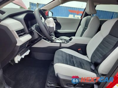 Zdjęcie 7 z 14 samochodu: 2025 MITSUBISHI OUTLANDER SE VIN:JA4J3VA89SZ028398 - miniatura