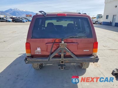 Zdjęcie 6 z 11 samochodu: 2001 JEEP GRAND CHEROKEE VIN:1J4FF48S11L508476 - miniatura