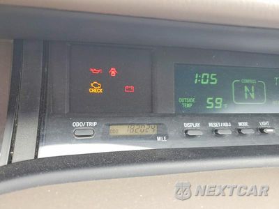Zdjęcie 9 z 12 samochodu: 2004 TOYOTA AVALON XLS VIN:4T1BF28B04U358007 - miniatura