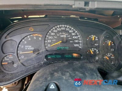 Zdjęcie 9 z 14 samochodu: 2003 CHEV SILVERADO K3500 VIN:1GCJK33G23F106122 - miniatura