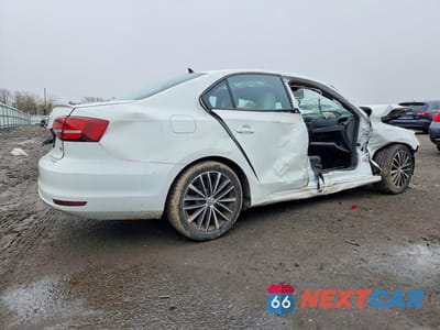 Trzecie zdjęcie samochodu z tyłu: 2016 VOLKSWAGEN JETTA SPORT VIN:3VWD17AJ4GM412747 - miniatura