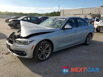 2018 BMW 330 I WBA8B9C59JEE82013 - główne zdjęcie licytacji z USA - miniatura