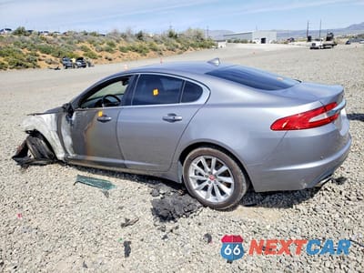 Drugie zdjęcie samochodu z przodu: 2015 JAGUAR XF 2.0T PREMIUM VIN:SAJWA0FS4FPU65432 - miniatura