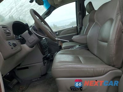 Zdjęcie 7 z 13 samochodu: 2001 CHRYSLER TOWN & COUNTRY LIMITED VIN:2C8GP64L11R339616 - miniatura