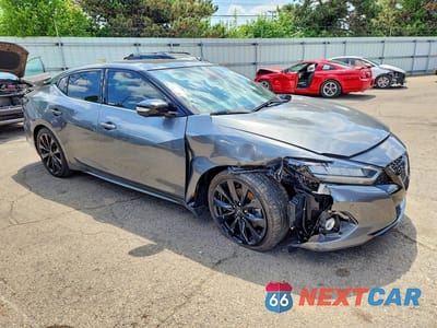 Czwarte zdjęcie samochodu z boku: 2023 NISSAN MAXIMA SR VIN:1N4AA6EV0PC509352 - miniatura