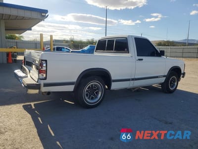 Trzecie zdjęcie samochodu z tyłu: 1993 CHEVROLET S TRUCK S10 VIN:1GCCS14Z0P0192441 - miniatura