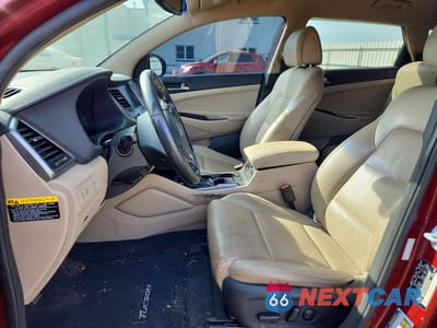 Zdjęcie 7 z 13 samochodu: 2017 HYUNDAI TUCSON SE PLUS VIN:KM8J33A41HU420204 - miniatura
