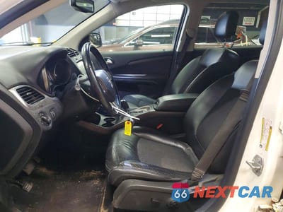 Zdjęcie 7 z 12 samochodu: 2018 DODGE JOURNEY CROSSROAD VIN:3C4PDDGG2JT278237 - miniatura