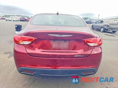 Zdjęcie 6 z 13 samochodu: 2016 CHRYSLER 200 S VIN:1C3CCCBB2GN182323 - miniatura