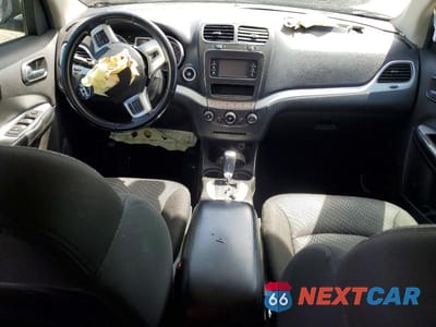 Zdjęcie 8 z 13 samochodu: 2020 DODGE JOURNEY SE VIN:3C4PDCAB2LT267281 - miniatura