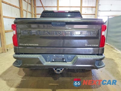 Zdjęcie 6 z 12 samochodu: 2019 CHEVROLET SILVERADO K1500 CUSTOM VIN:1GCPYBEH0KZ378383 - miniatura