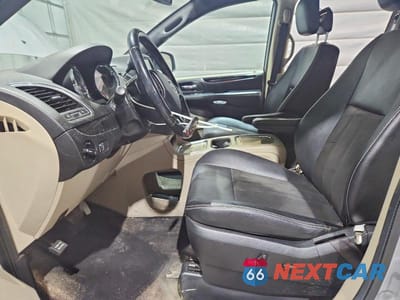 Zdjęcie 7 z 13 samochodu: 2020 DODGE GRAND CARAVAN SXT VIN:2C4RDGCG3LR169405 - miniatura